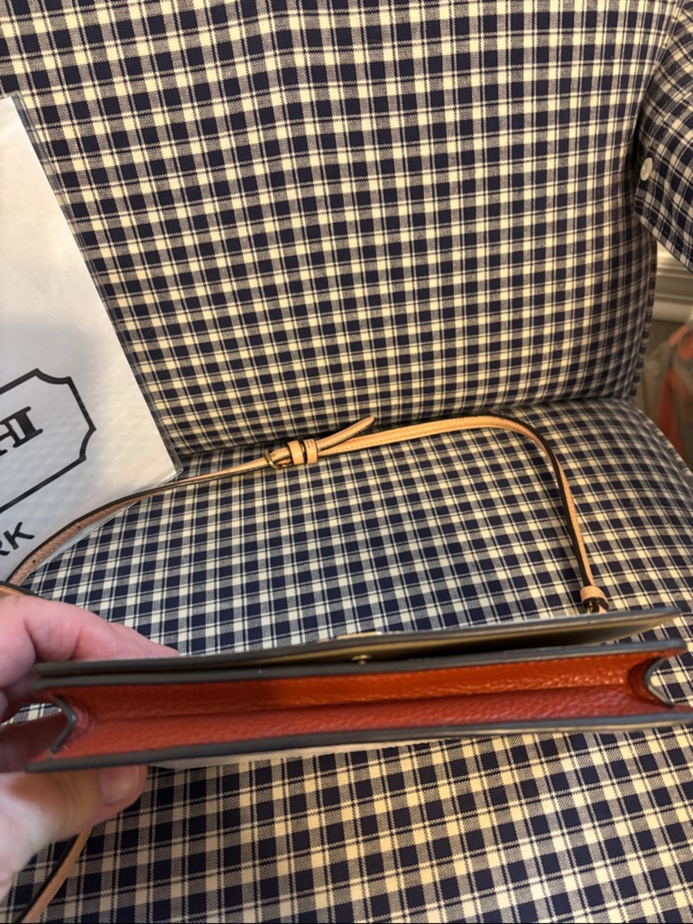 Coach Cream Crossbody with matching card holder - Picture 5 of 14